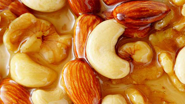 معجون گرده نخل و عسل و مغز